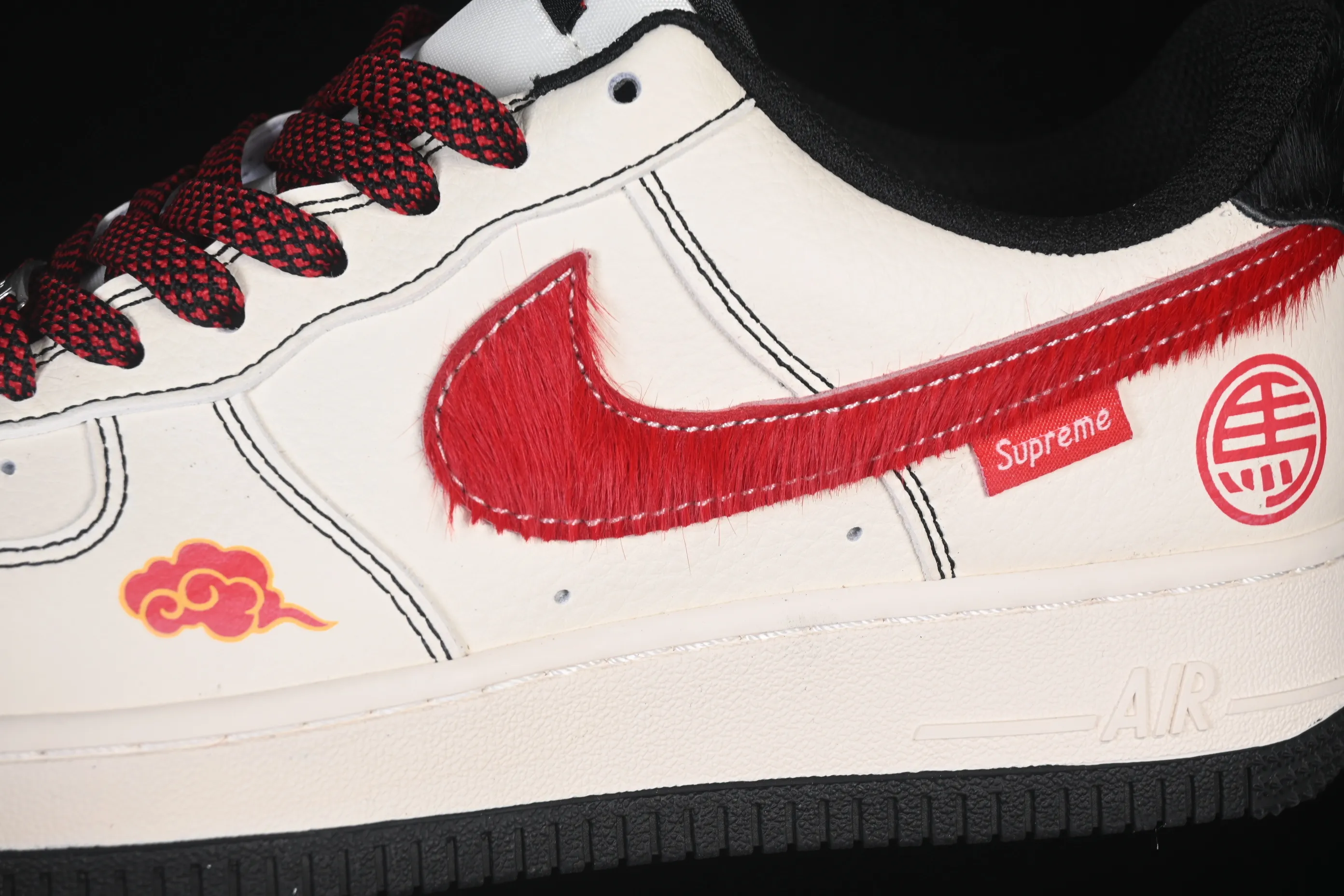 All categories Nk Air Force 1 Air Force series Nk Air Force 1 Low Air Force low top Nike Air Force 1'07 Low Year of the Horse limited white and red horse hair Air Force 1 low top casual sneakers QW5288-126